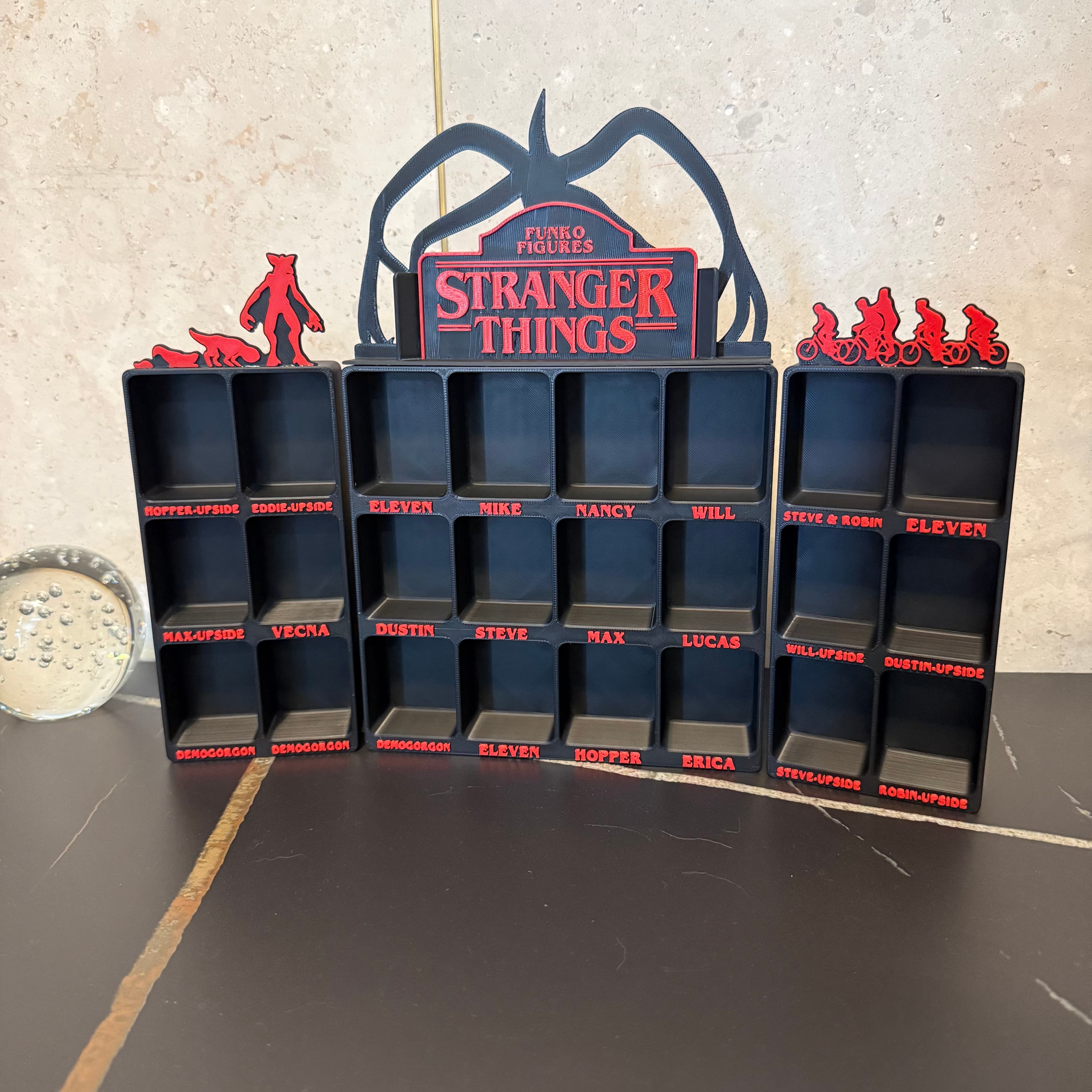 Expositor Stranger Things X Funko Pop
